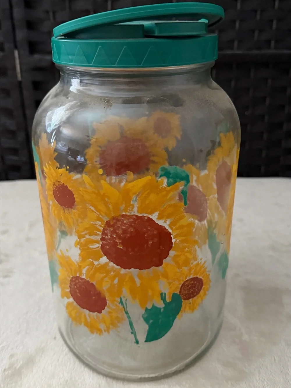 Vintage Sun Tea Glass Beverage Dispenser - Sunflower Design